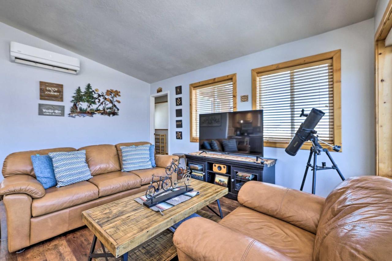 Stunning Utah Home About 30 Mi To Zion Natl Park Apple Valley Exterior photo
